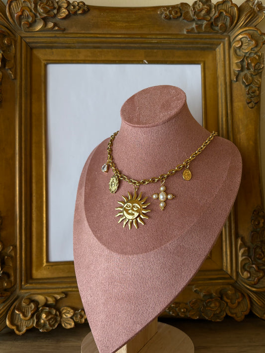 Collier Léon